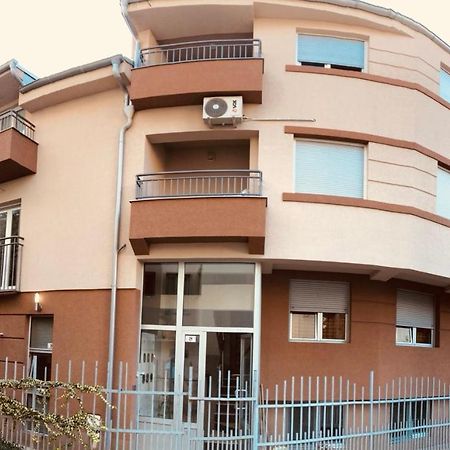 Athos Apartments Nis Luaran gambar