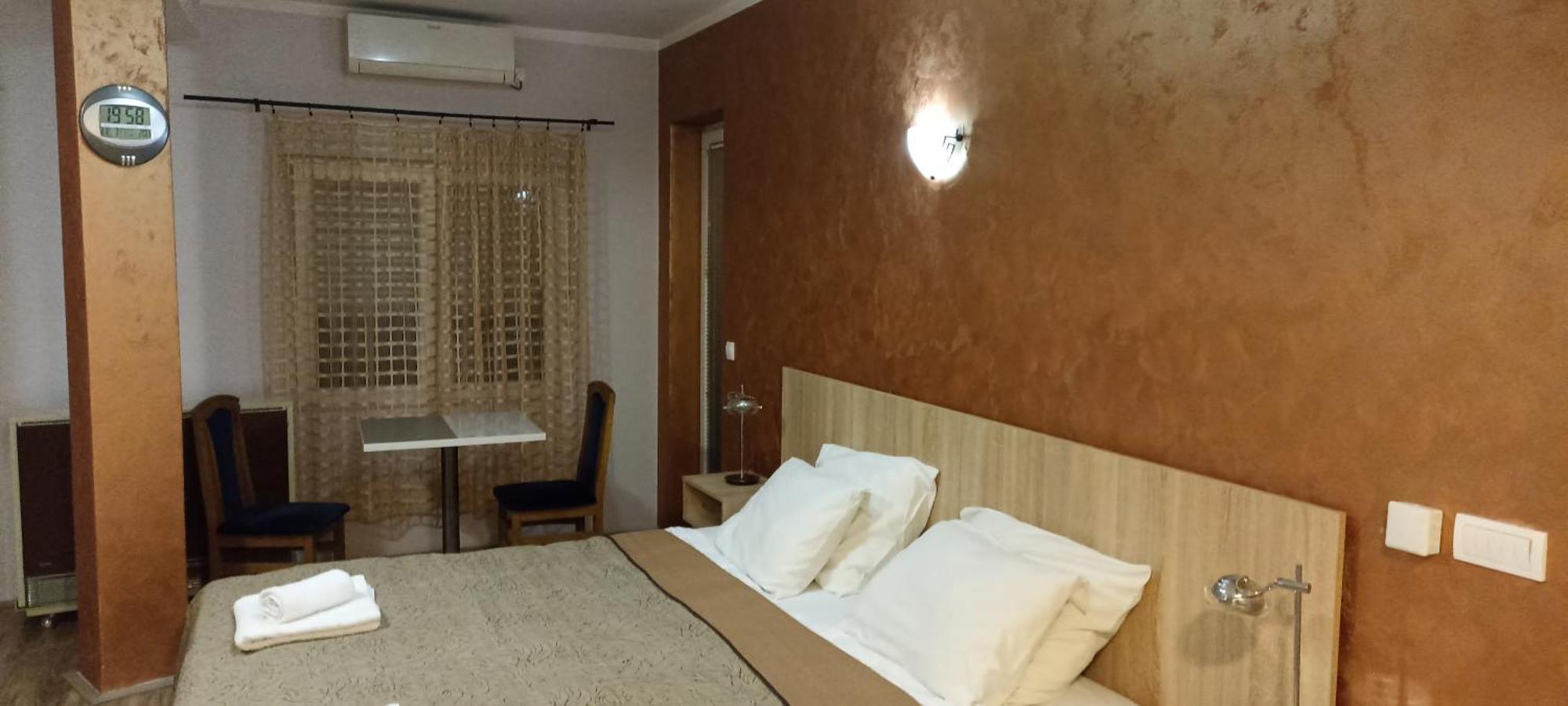 Athos Apartments Nis Luaran gambar