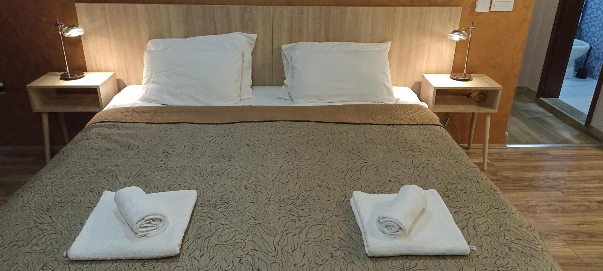 Athos Apartments Nis Bilik gambar